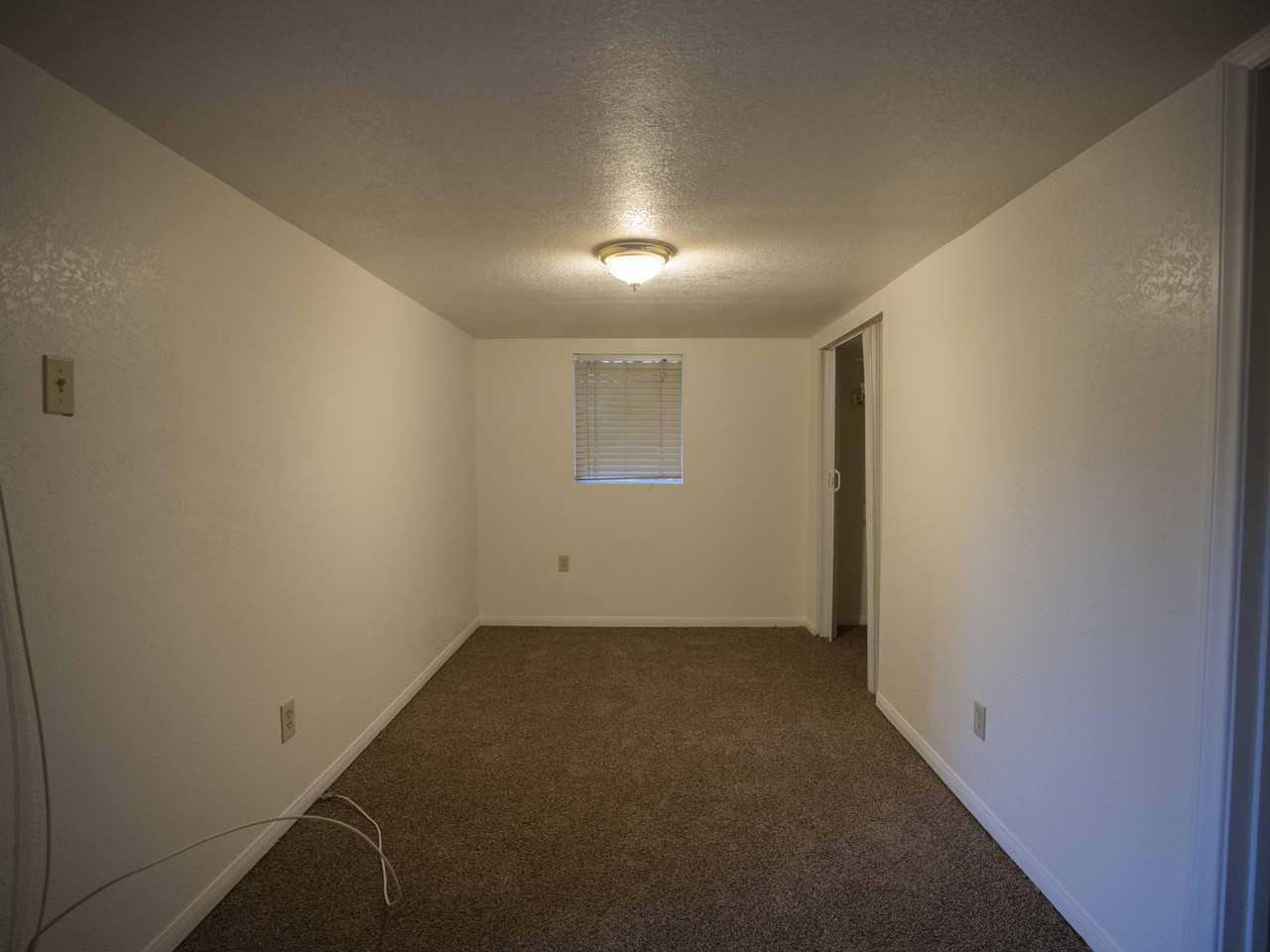 1245 Bear Springs Rd - Photo 5 of 11