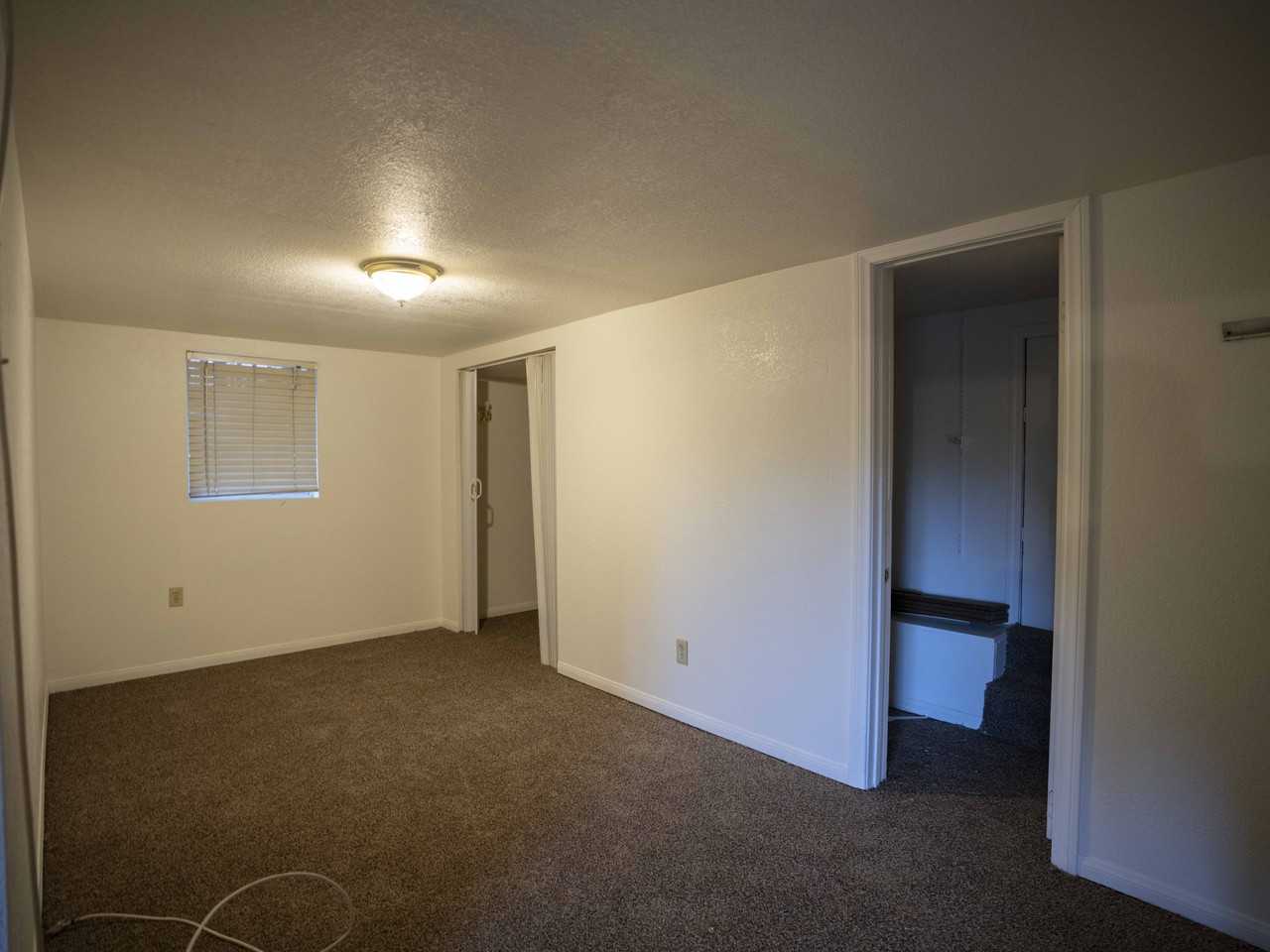 1245 Bear Springs Rd - Photo 6 of 11