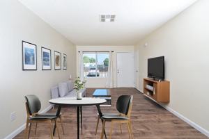 featured image of 526 Greystone Ln #3