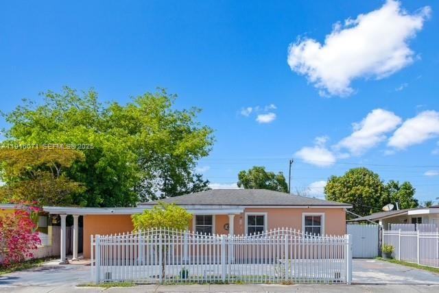 911 E 32nd St #NA - Photo 3 of 20