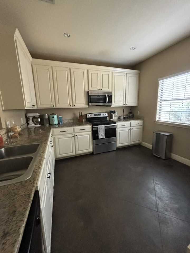 3412 S 3rd St #NA - Photo 5 of 12