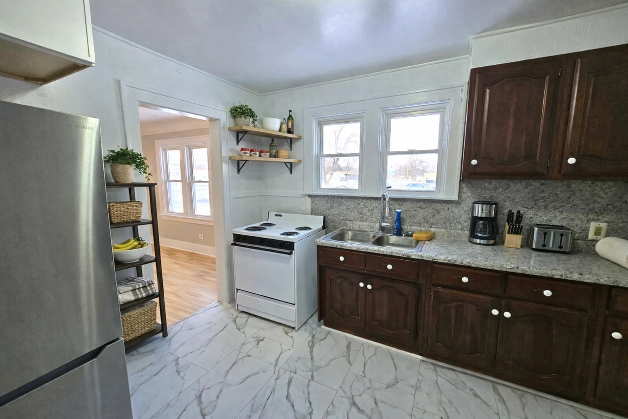 148 N Wayne Rd #2 - Photo 5 of 5