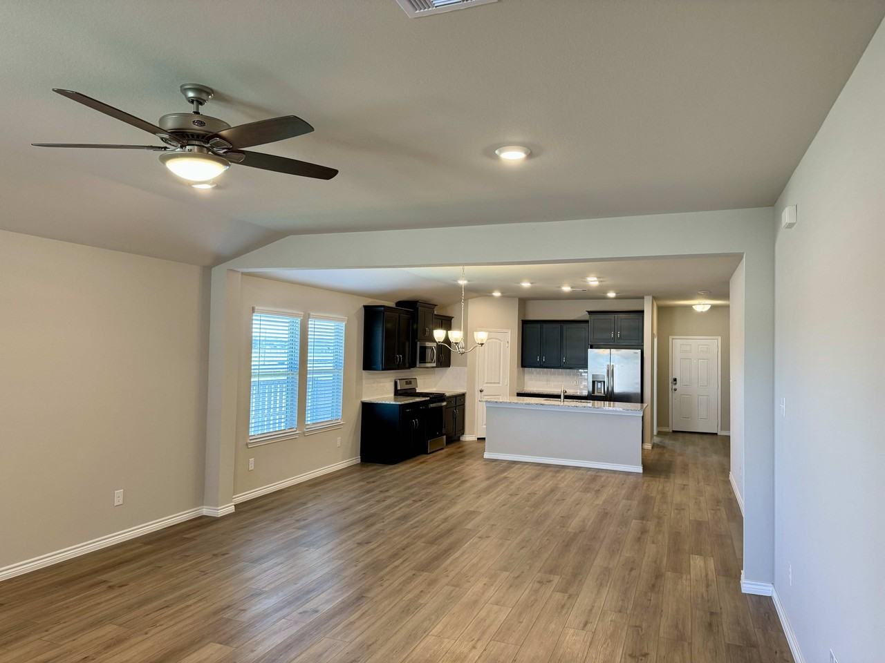 1179 Kennesaw Dr #NA - Photo 3 of 20