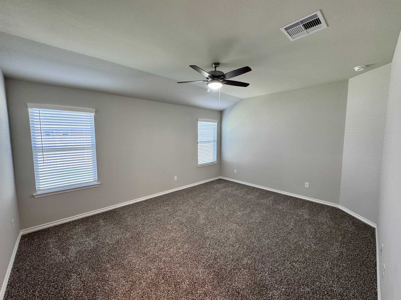 1179 Kennesaw Dr #NA - Photo 7 of 20