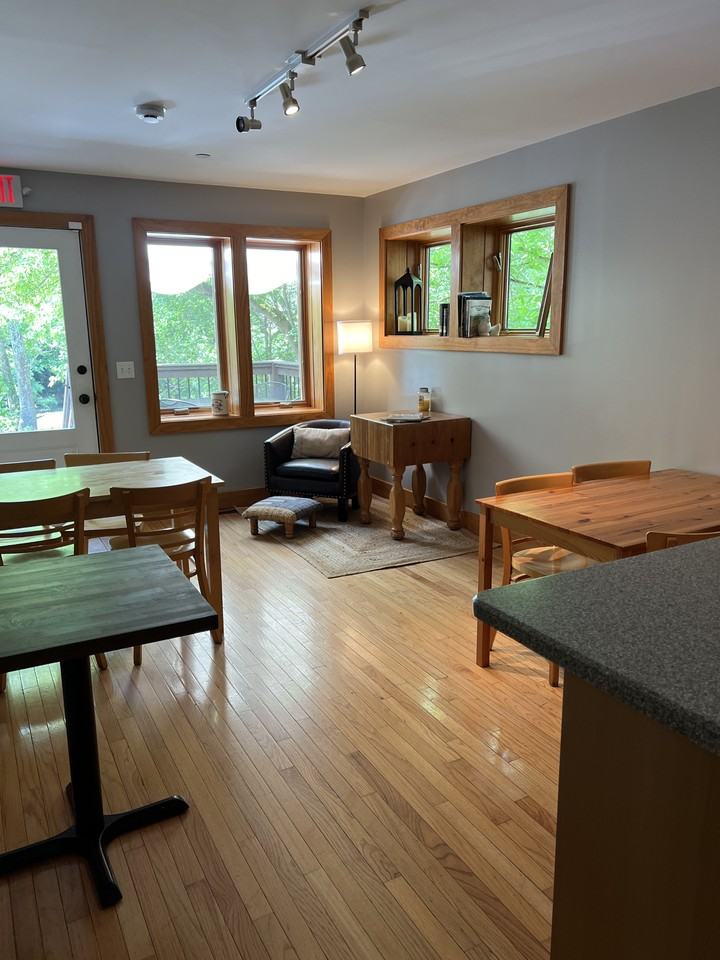 115 Main St #A - Photo 3 of 4