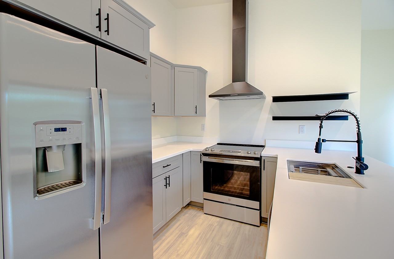 1115 E Jen Dr #203 - Photo 2 of 11