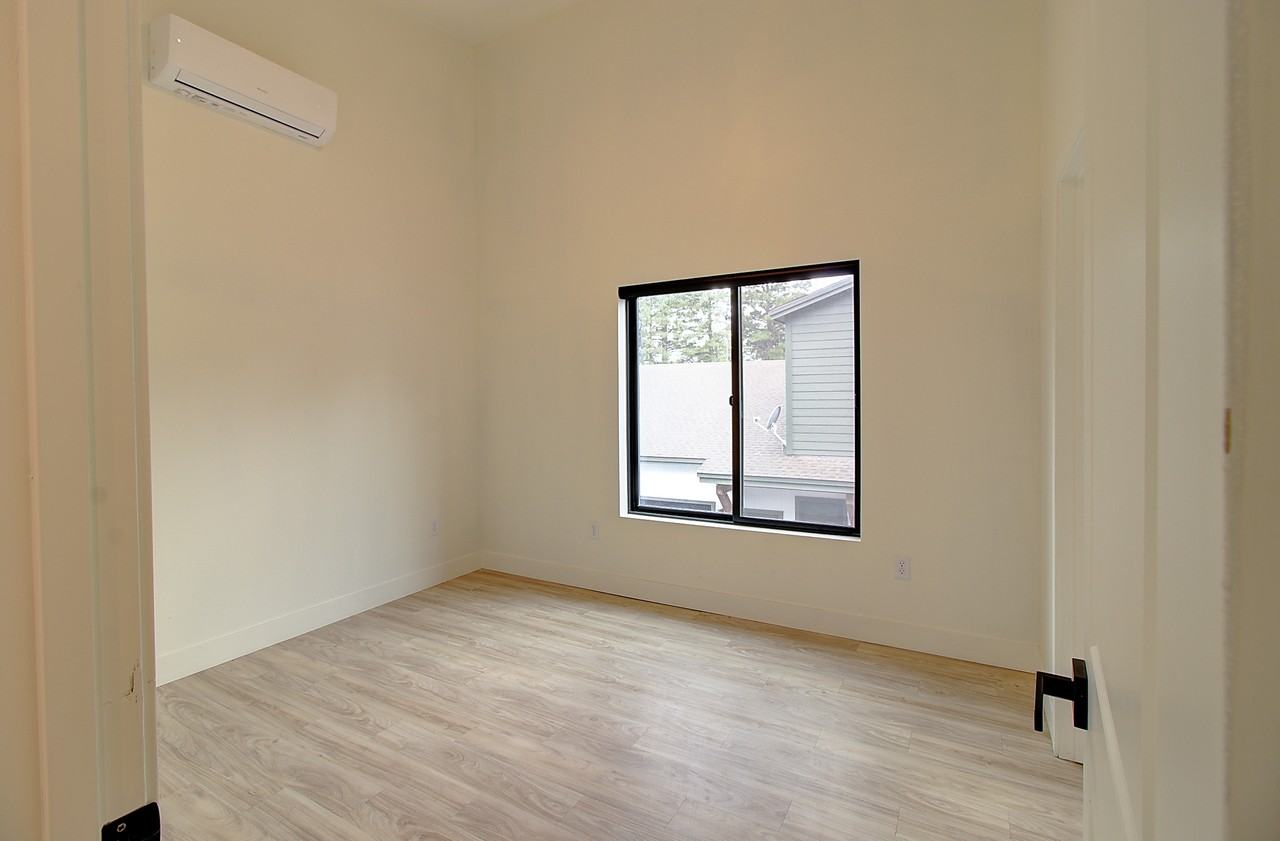 1115 E Jen Dr #203 - Photo 6 of 11