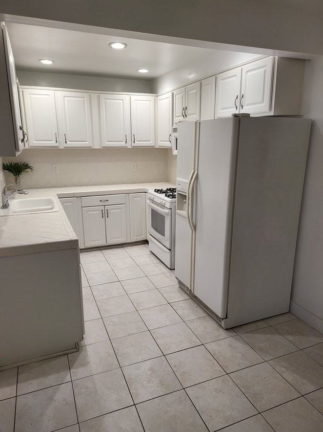 1118 W Cruces St #NA - Photo 5 of 17