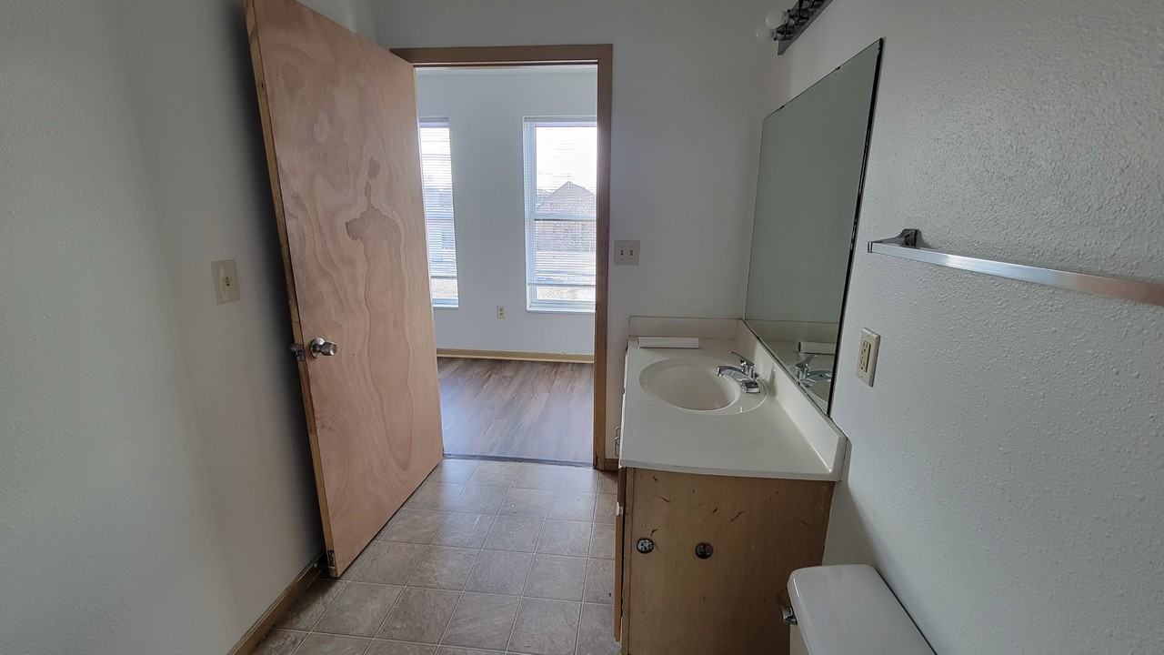 4221 W North Ave #205 - Photo 4 of 22