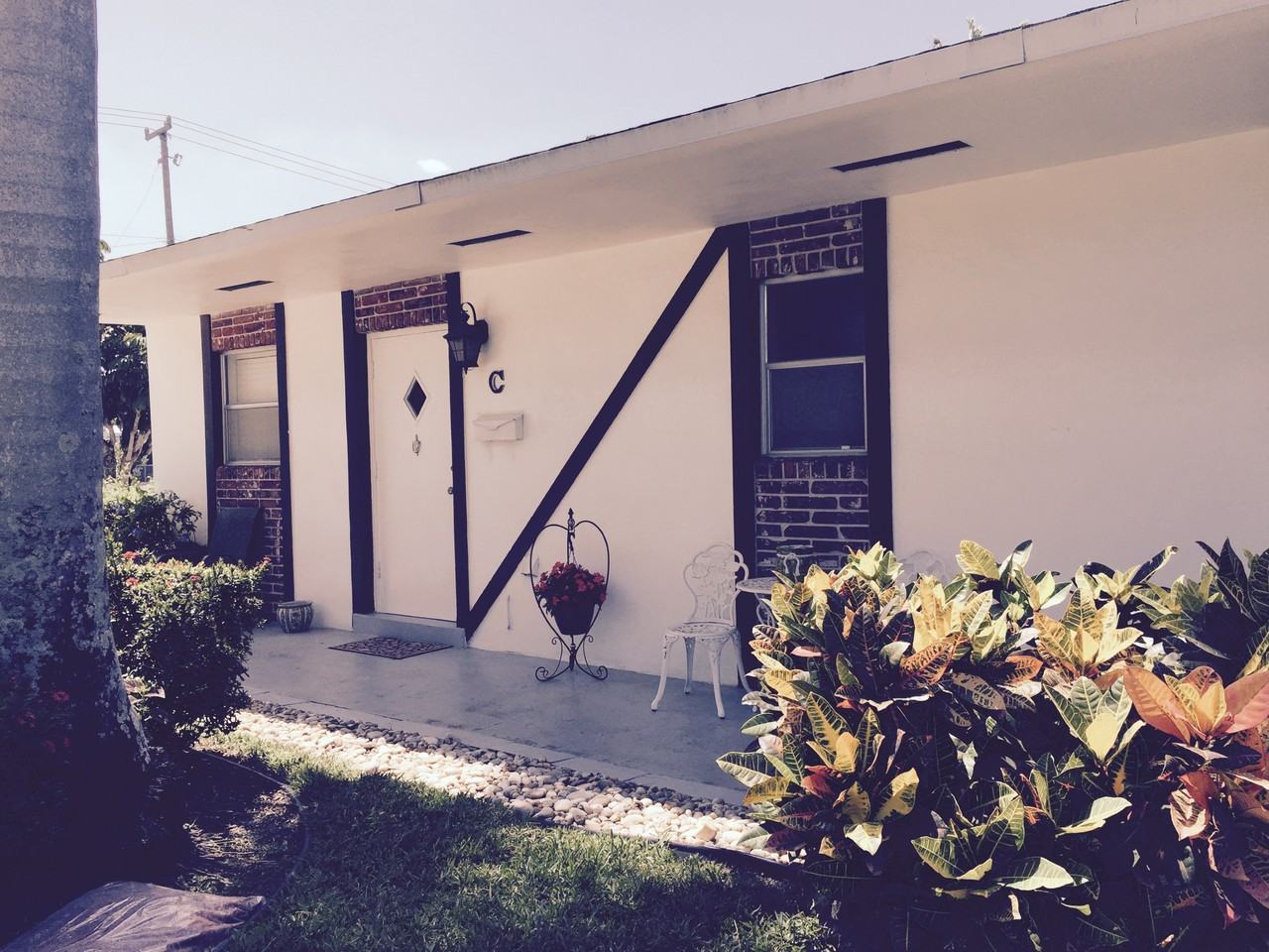 1400 Arthur St #C - Photo 7 of 9