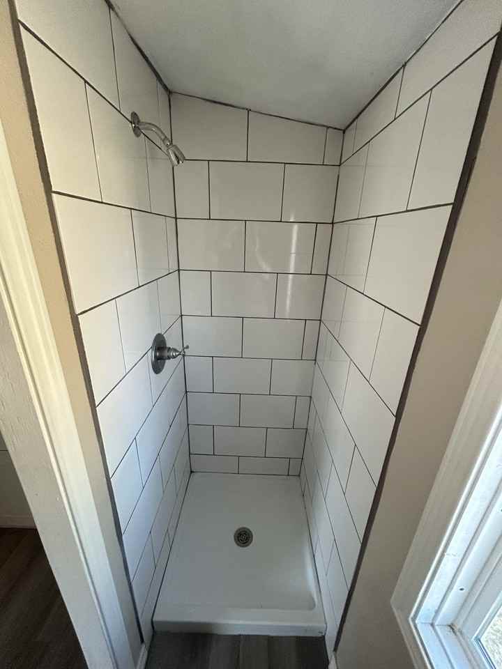 820 Depot Unit 18 #NA - Photo 2 of 9