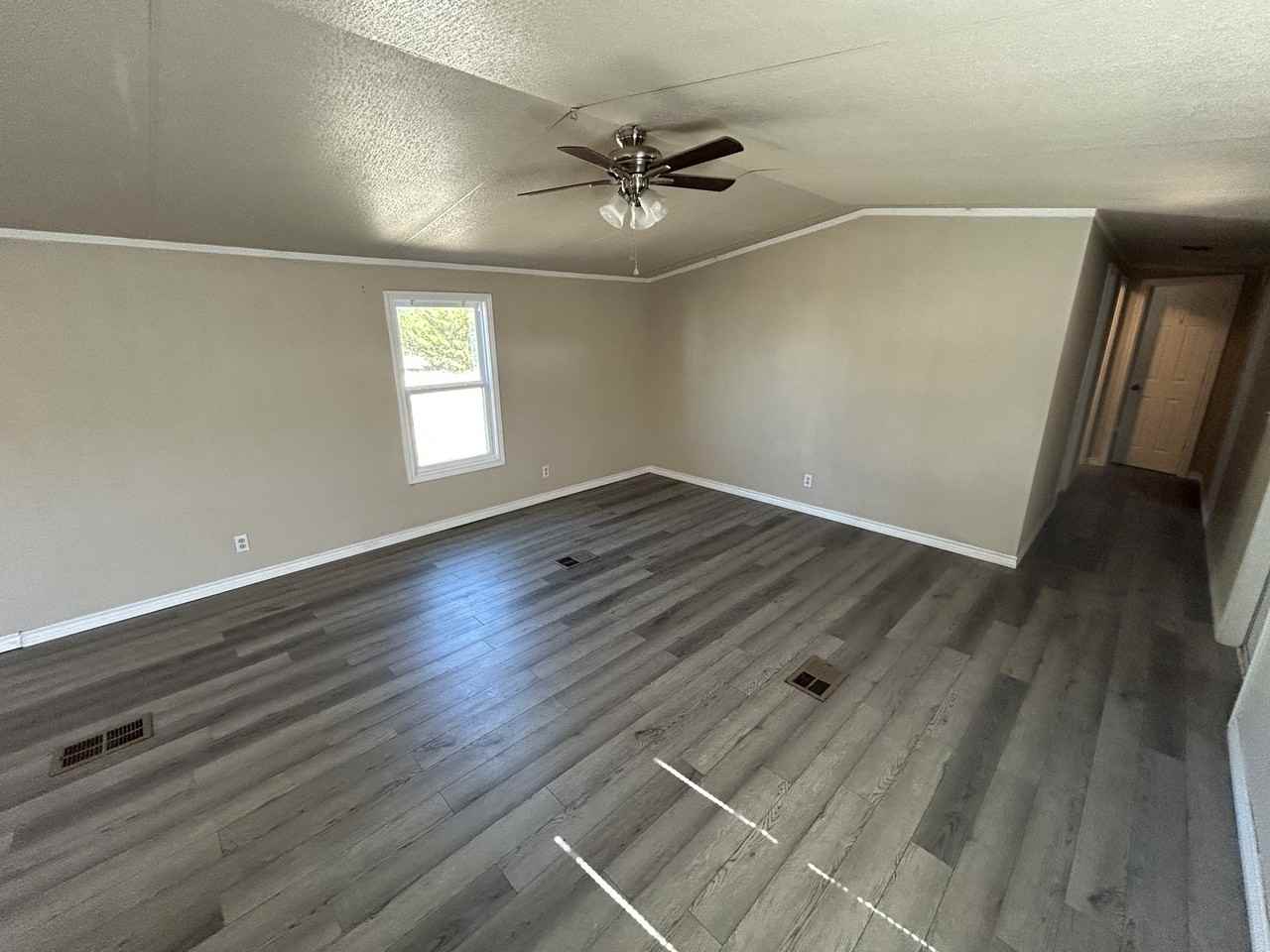 820 Depot Unit 18 #NA - Photo 6 of 9