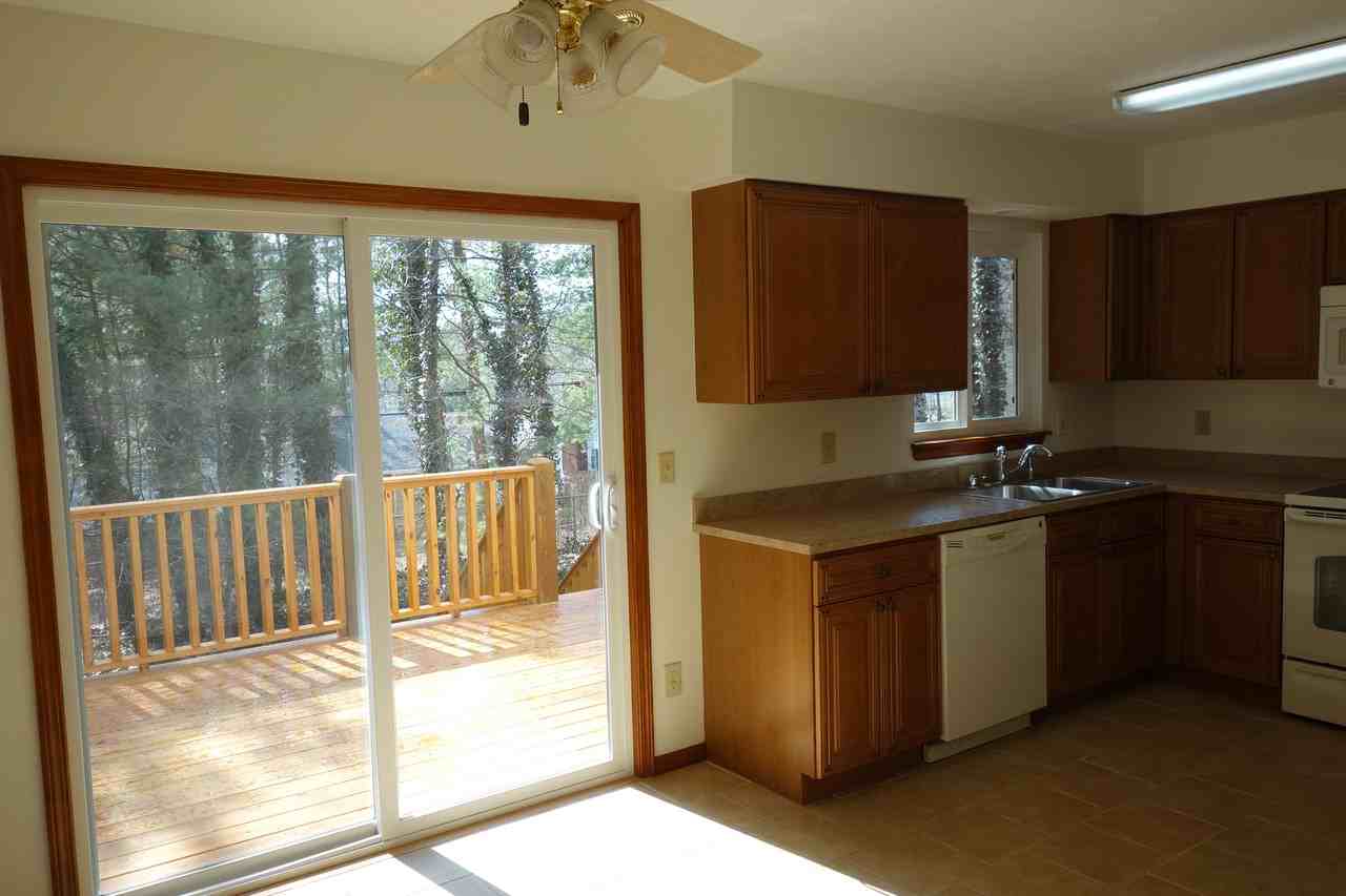 62 Cherry St #NA - Photo 4 of 12