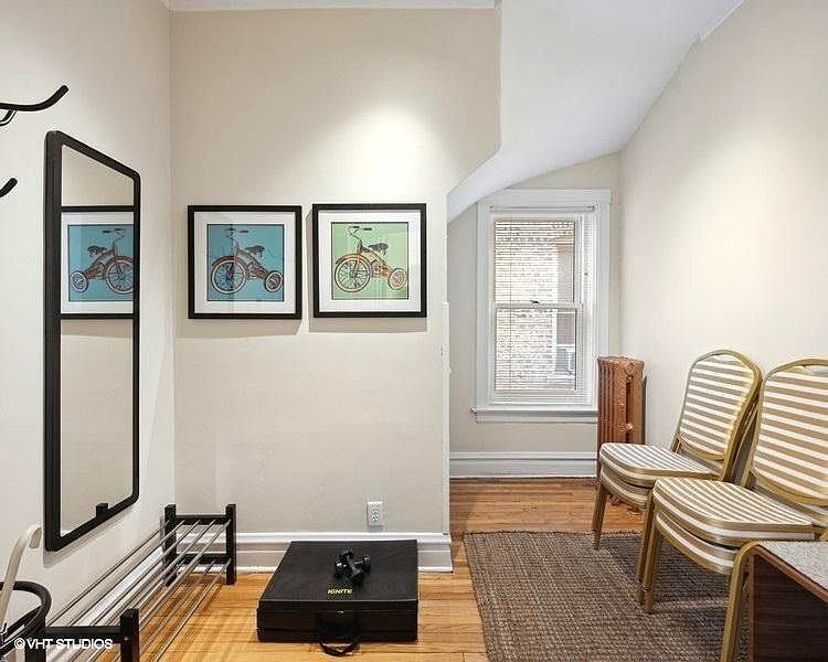 1435 W Foster Ave #1 - Photo 6 of 26