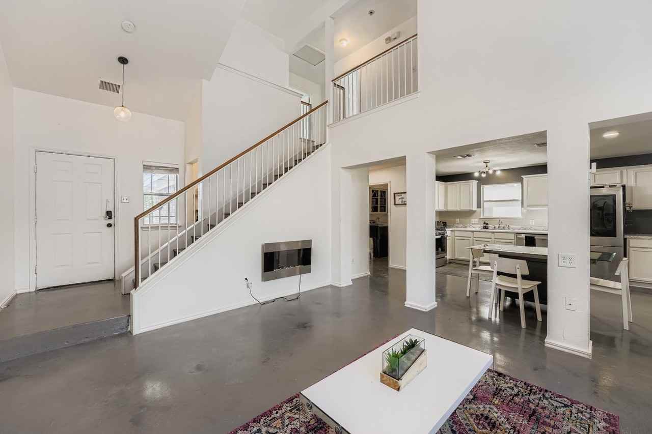 928 Sally Lunn Way #NA - Photo 4 of 11