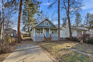 featured image of 3027 S Arthur St #1