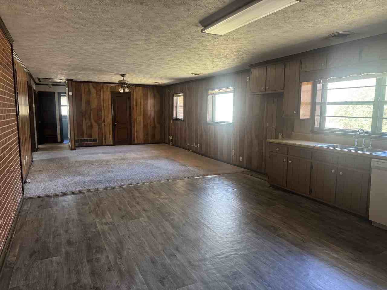 1780 N Hill Street Ext #1 - Photo 3 of 13