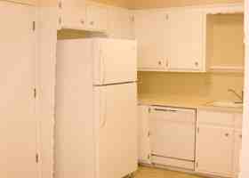 featured image of 131 Willow Ln #1