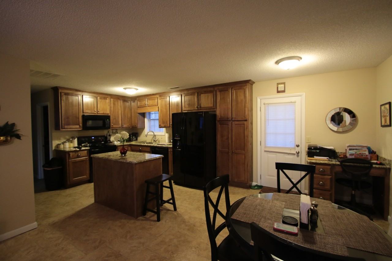 113 Azure St #NA - Photo 2 of 5