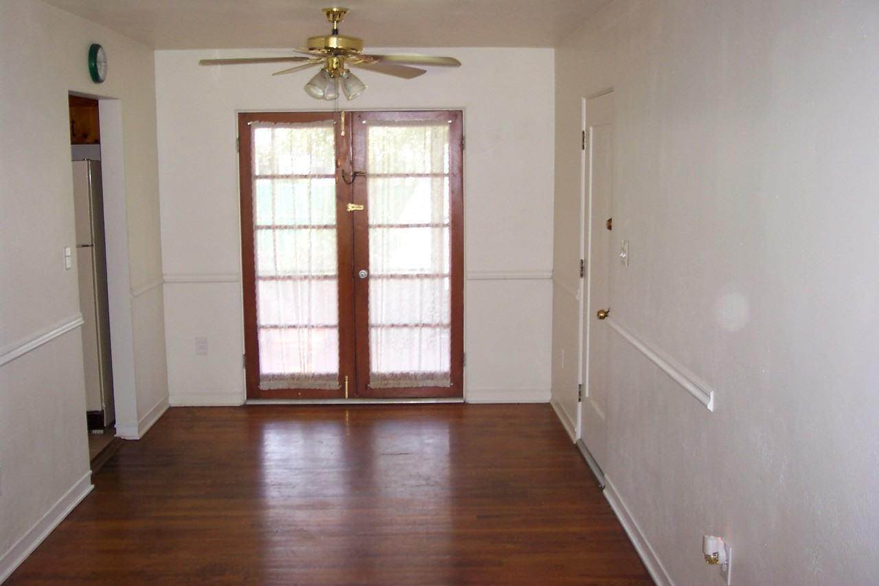 1948 Eland Ave #NA - Photo 3 of 3