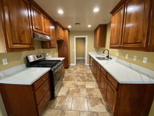 1111 Parkview Ln #NA - Photo 2 of 10