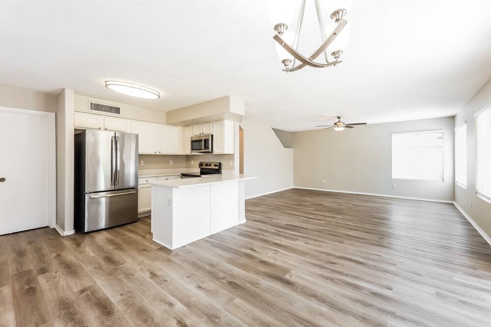 14837 W Columbine Dr - Photo 6 of 17