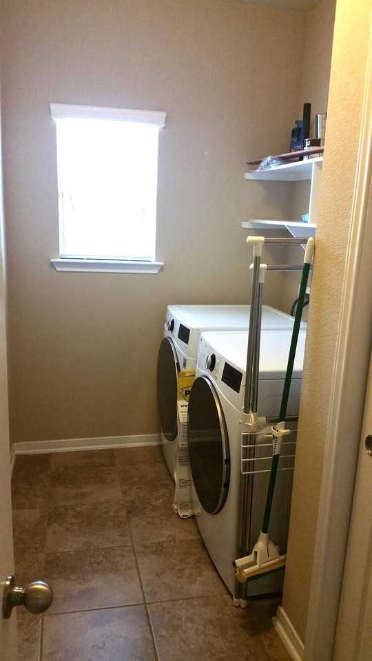 10206 Alamosa Ln #1 - Photo 5 of 20