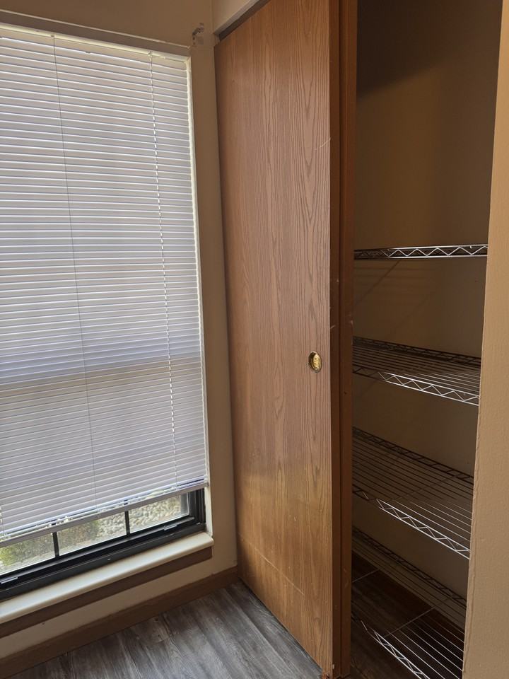 700 N Adelaide St #118 - Photo 4 of 21