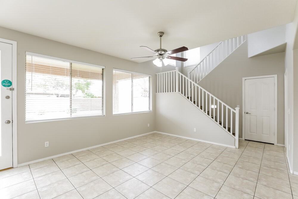 3447 E Powell Way - Photo 5 of 17