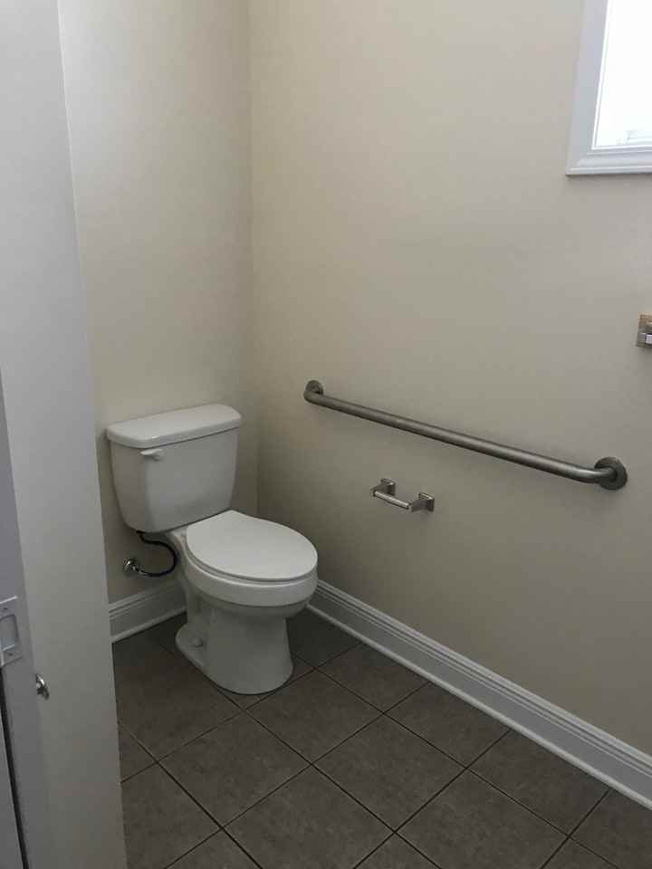 322 Saint Francis St #1 - Photo 3 of 8