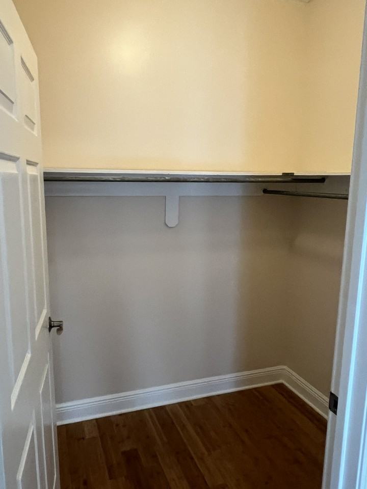 306 Saint Francis St #1 - Photo 7 of 11