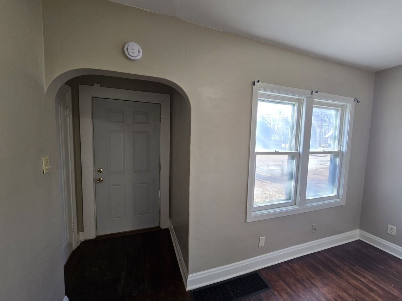 511 Ricker St #1 - Photo 4 of 20