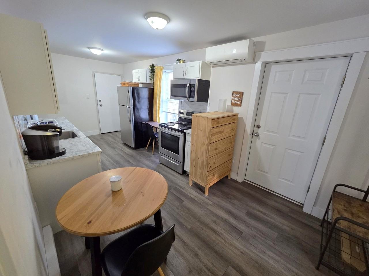 28 Cliff St #28-4 - Photo 4 of 11