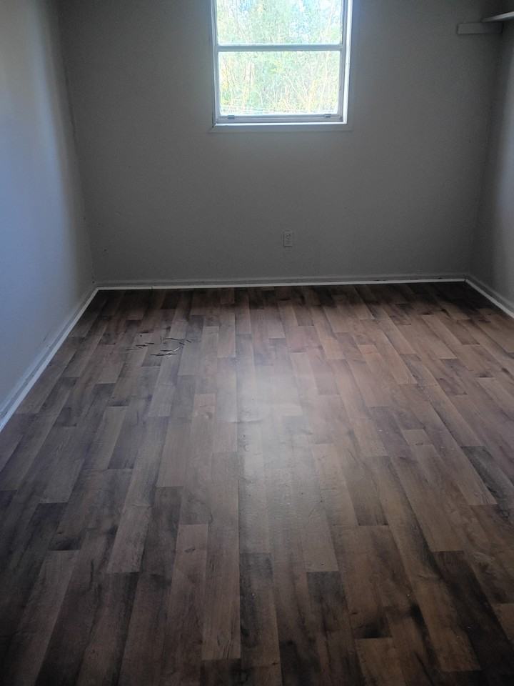 1628 Old Marion Rd #2 - Photo 3 of 9