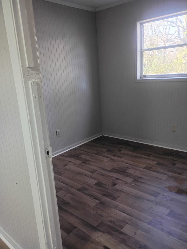 1628 Old Marion Rd #2 - Photo 7 of 9