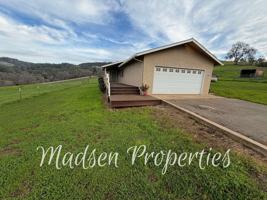 featured image of 784 Flag Creek Rd #1