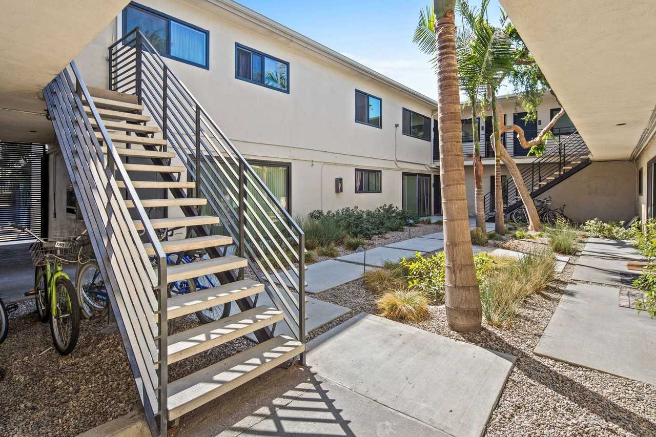 4th Ave - Photo 7 of 24