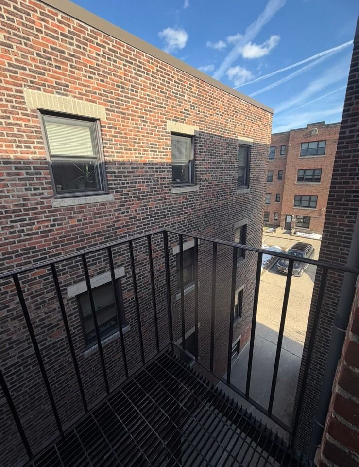 4-7 Sherborn Court 463-475 Broadway - Photo 2 of 3