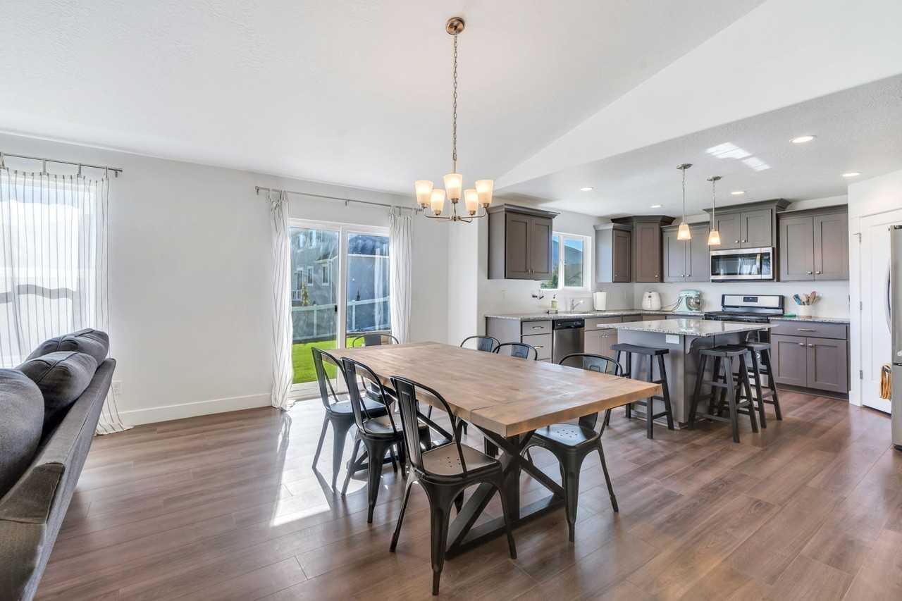 358 Ne - Photo 6 of 27