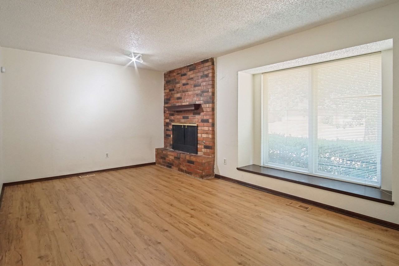 6708 Elk Canyon Rd #1 - Photo 5 of 27