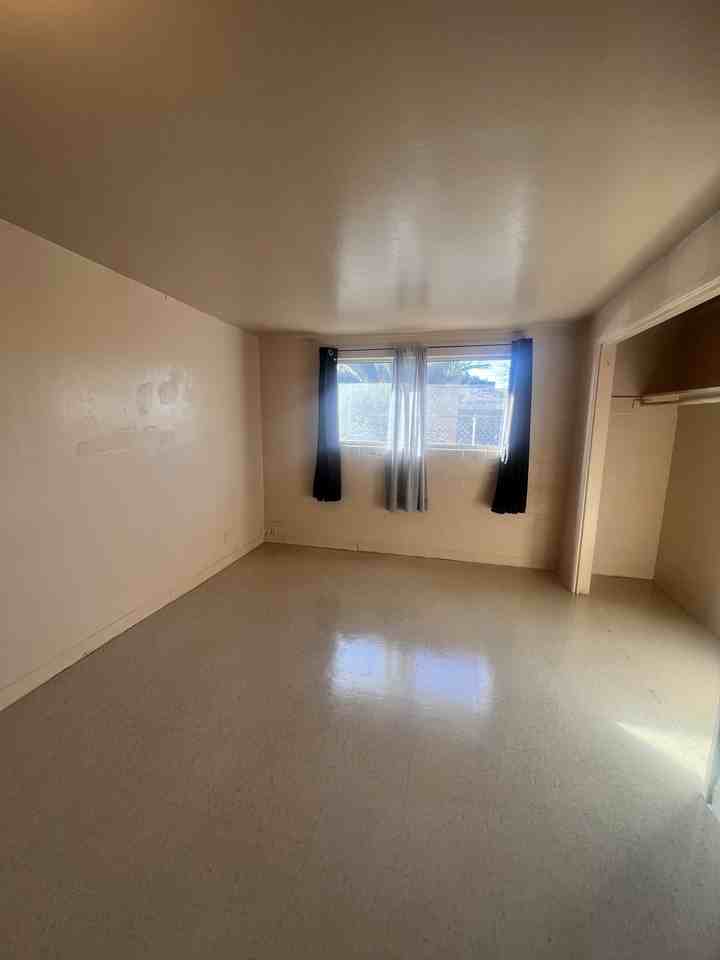 3454 S Clark Ave #3454 - Photo 4 of 7