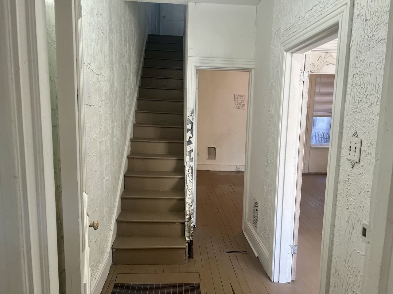 26 N 16th St #1 - Photo 2 of 30