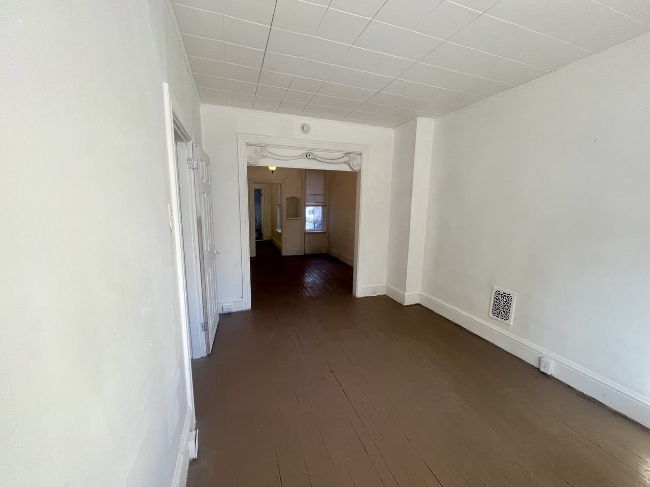 26 N 16th St #1 - Photo 4 of 30