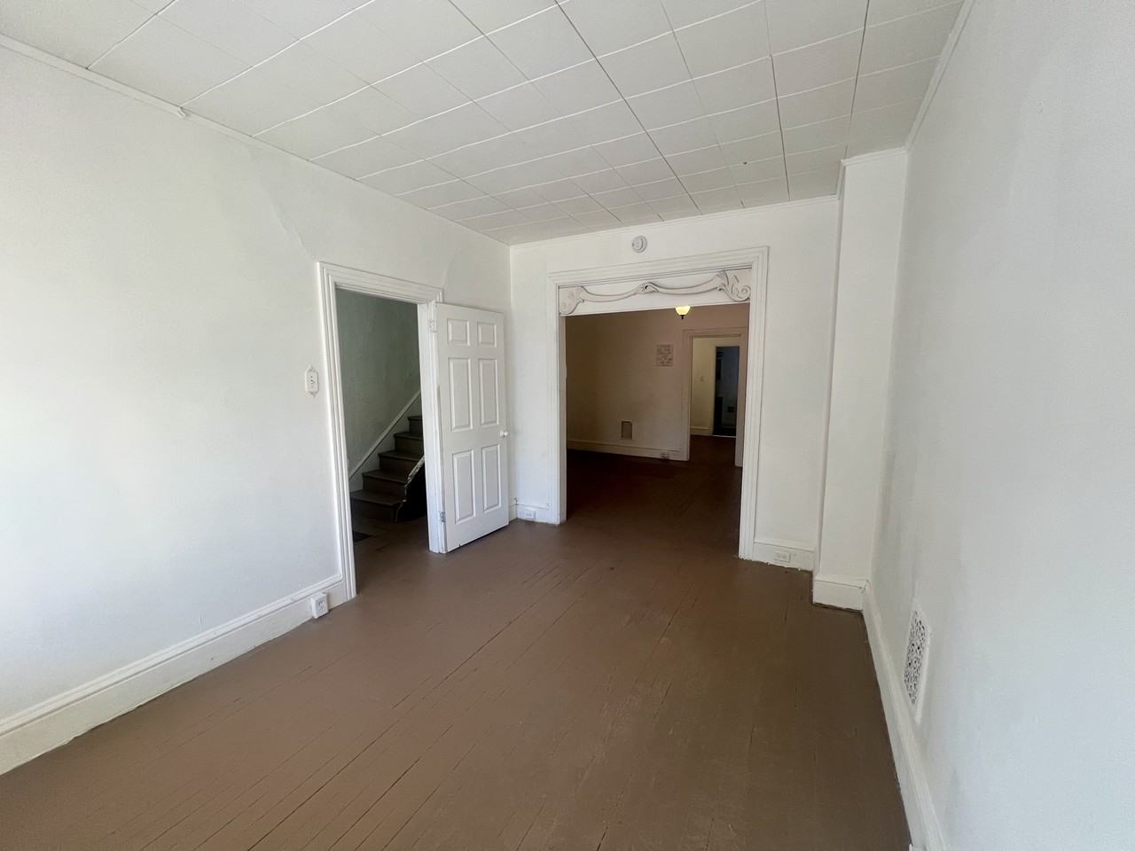 26 N 16th St #1 - Photo 5 of 30