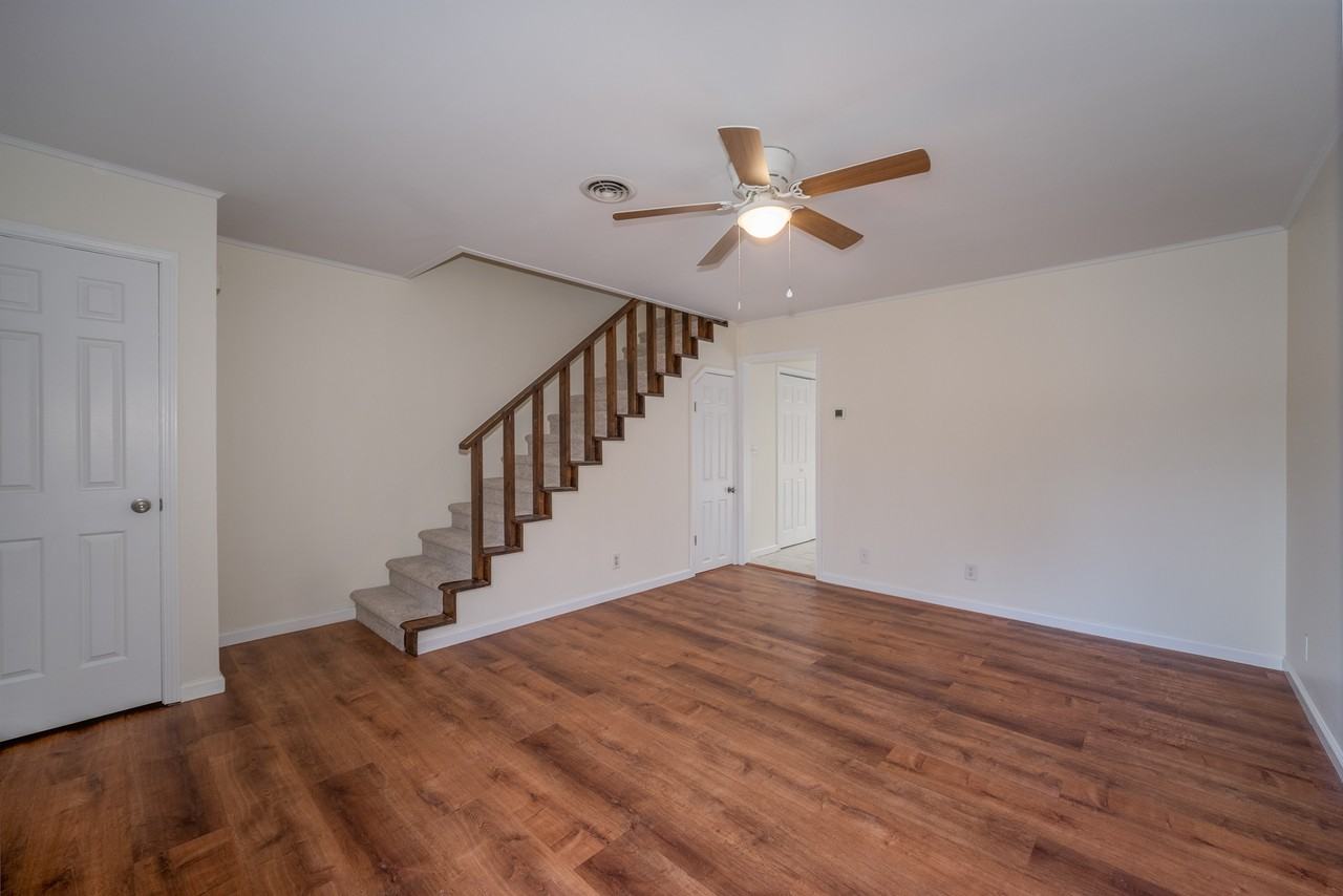 72 Greenville Hwy #1 - Photo 2 of 11