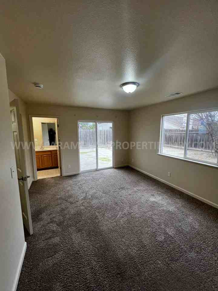 585 Viejo Gabriel #1 - Photo 5 of 9