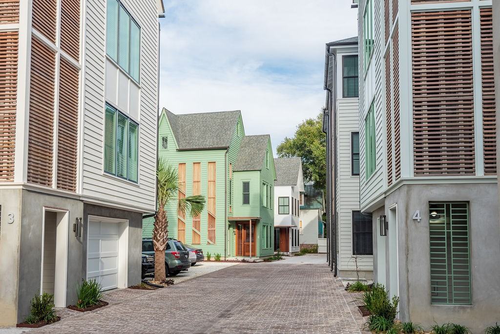 6 Sanctuary Ct #6-202 - Photo 4 of 34