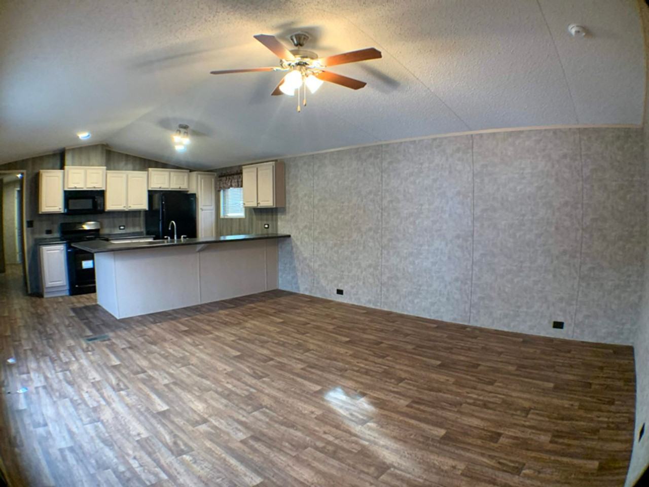 Coachlight South Homes 168 LLC - Photo 7 of 28