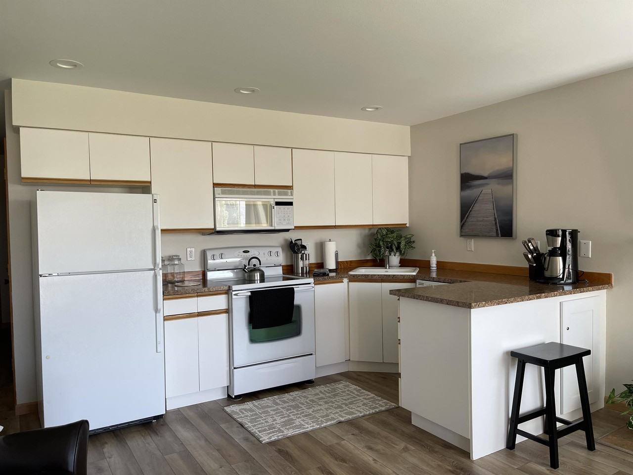 100 Lake Chelan Shores Drive - 18-1 - 1 #1 - Photo 5 of 30