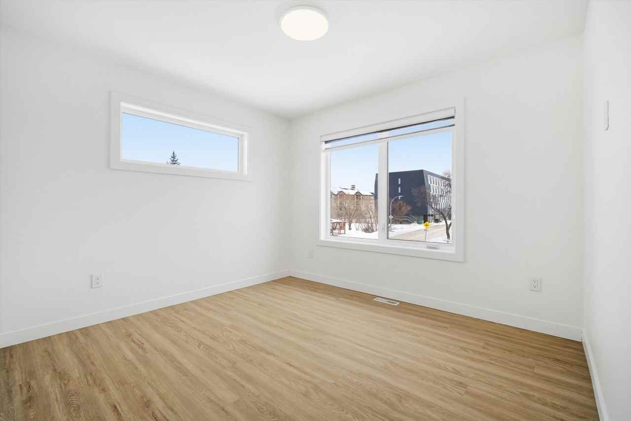 2 Villeneuve Blvd - Photo 5 of 20